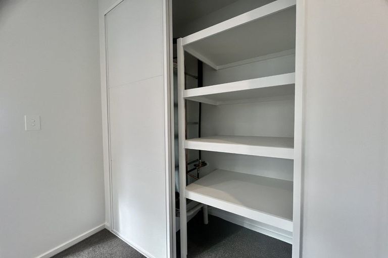 Photo of property in 1 Oakvale Lane, Halswell, Christchurch, 8025