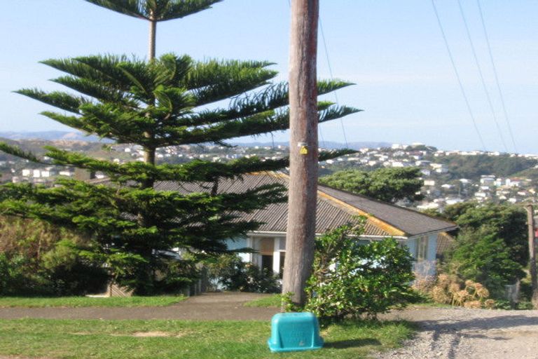 Photo of property in 84 Tireti Road, Titahi Bay, Porirua, 5022