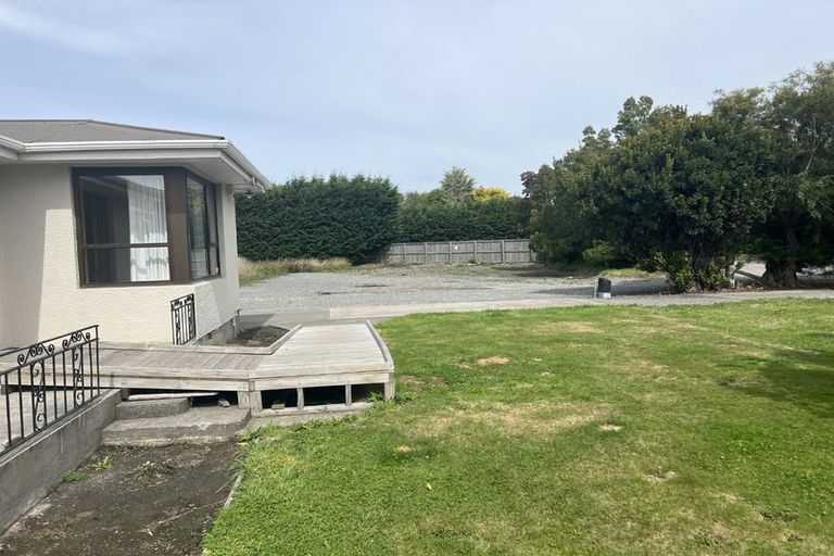 Photo of property in 510 Sawyers Arms Road, Harewood, Christchurch, 8051