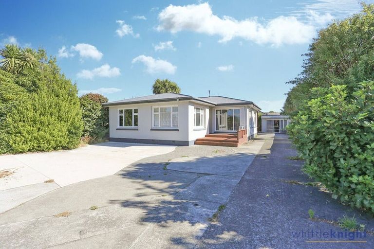 Photo of property in 74 Springs Road, Hornby, Christchurch, 8042
