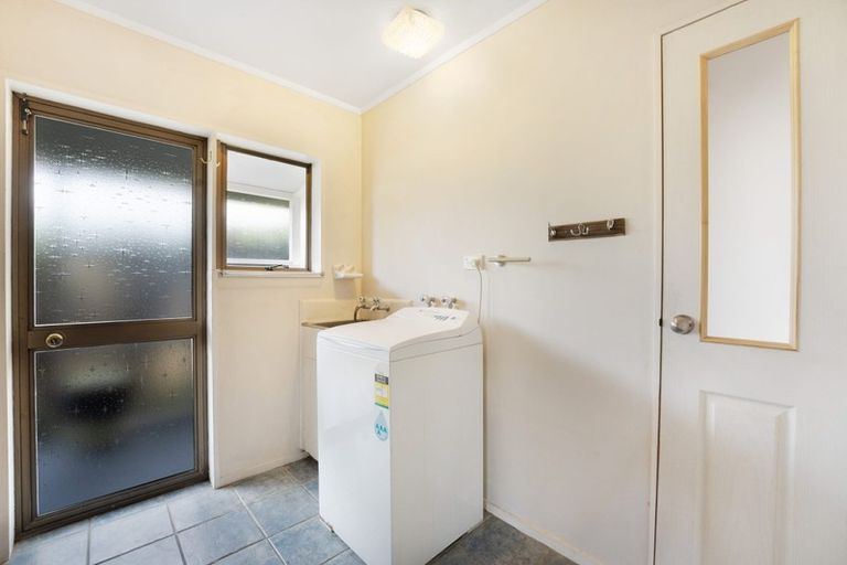 Photo of property in 3 Revell Court, Pukekohe, 2120
