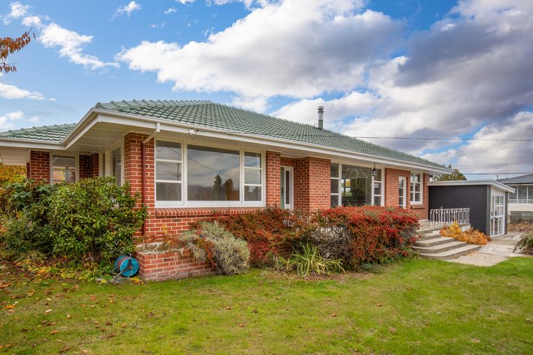 Photo of property in 100 Sunderland Street, Clyde, 9330
