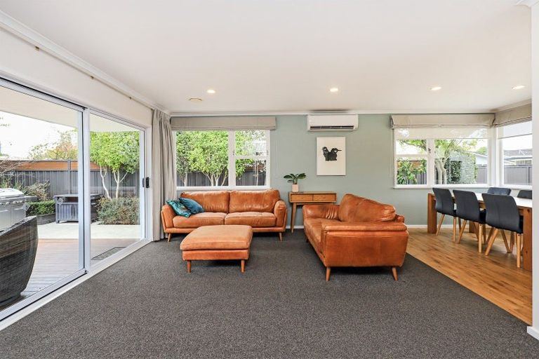 Photo of property in 33a Hammond Road, Taradale, Napier, 4112