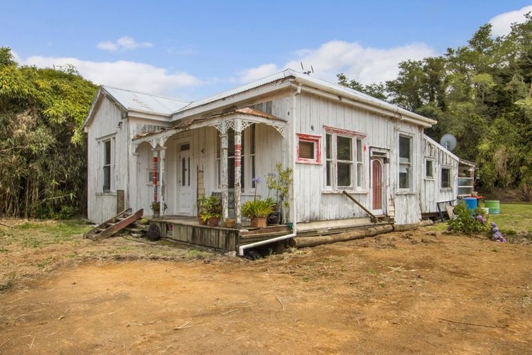 Photo of property in 2 Abbott Road, Waikino, Waihi, 3682