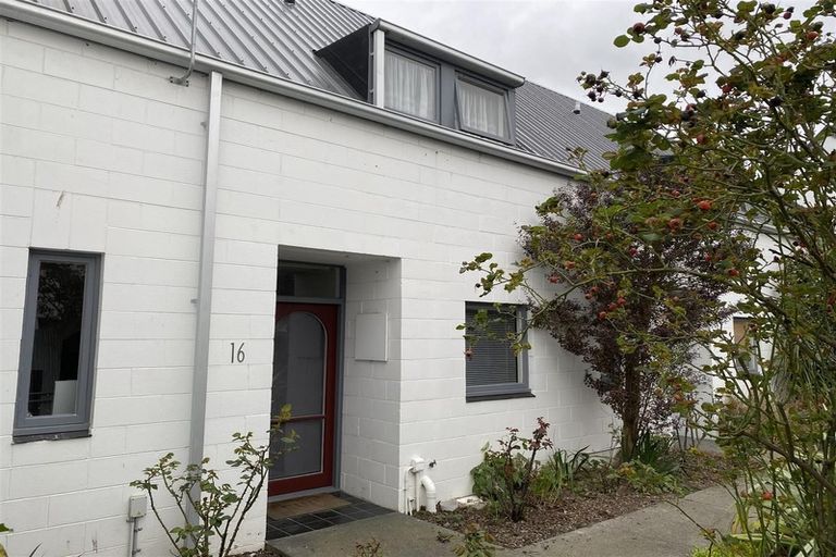 Photo of property in Cornwall Gardens, 16/27 Cornwall Street, St Albans, Christchurch, 8014