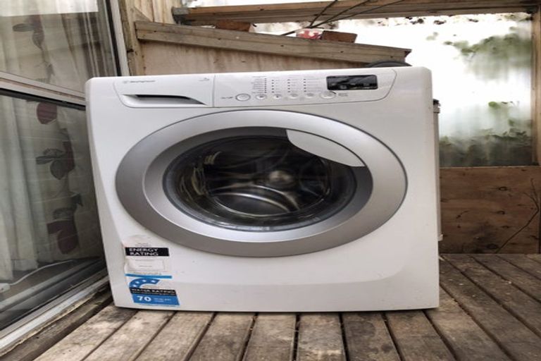 Photo of property in 94 Tannadyce Street, Strathmore Park, Wellington, 6022