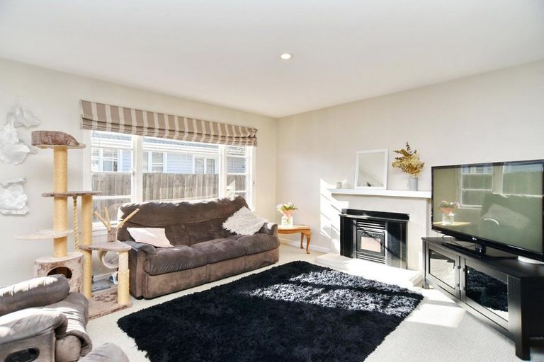 Photo of property in 75 Mahars Road, Mairehau, Christchurch, 8052