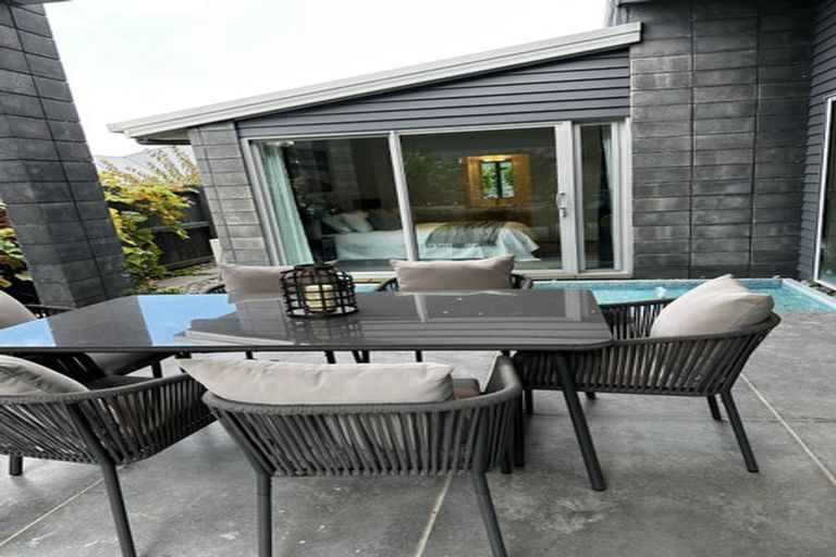 Photo of property in 15 Shalimar Place, Huntington, Hamilton, 3210