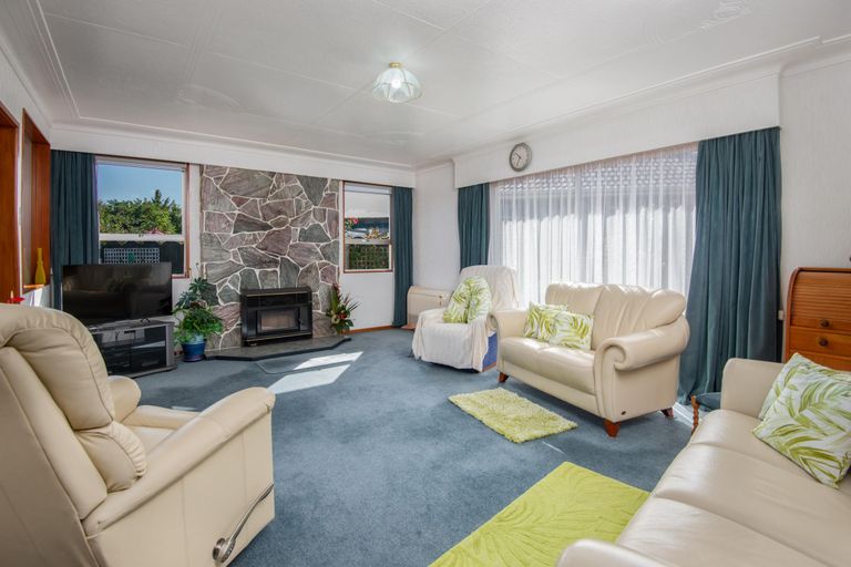 Photo of property in 15 Thames Street, Mosgiel, 9024