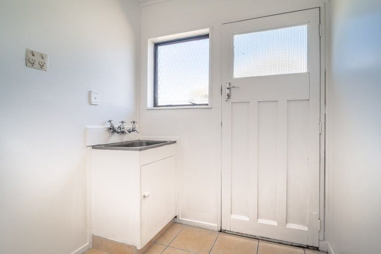 Photo of property in 247 Flaxmere Avenue, Flaxmere, Hastings, 4120