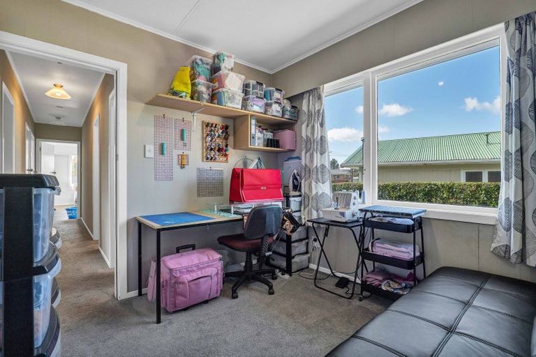 Photo of property in 3a Regan Street, Stratford, 4332