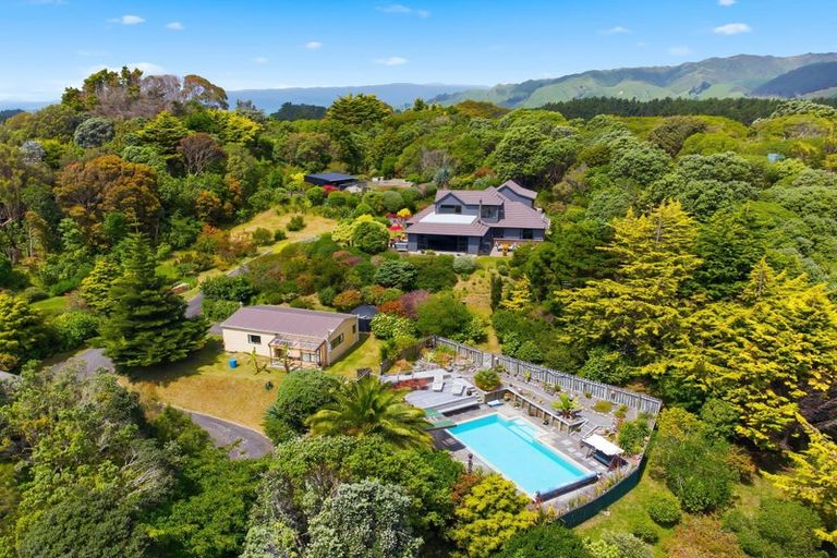 Photo of property in 229 Te Hapua Road, Te Horo, Otaki, 5581