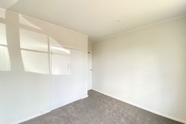 Photo of property in 13 Burlington Place, Manurewa, Auckland, 2102