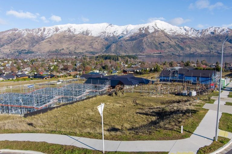 Photo of property in 87 Mills Road, Wanaka, 9305