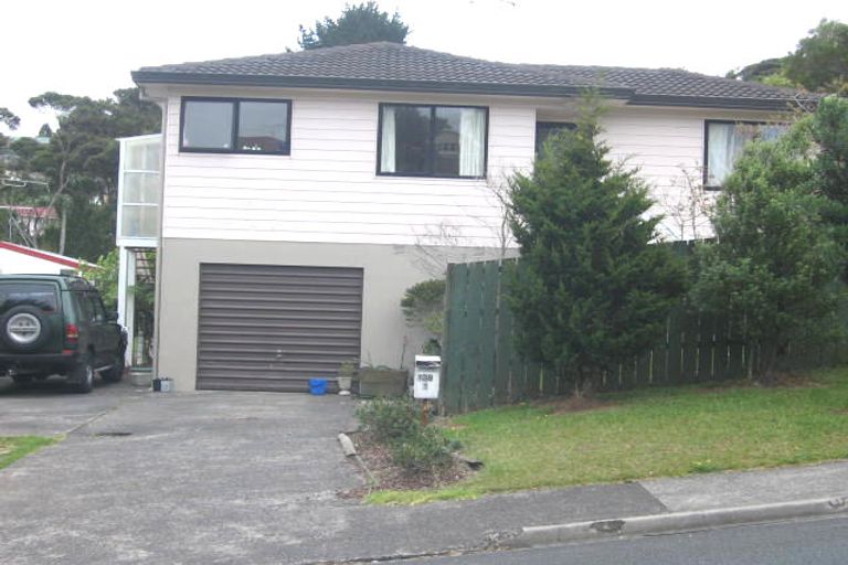 Photo of property in 1/138 Spinella Drive, Bayview, Auckland, 0629