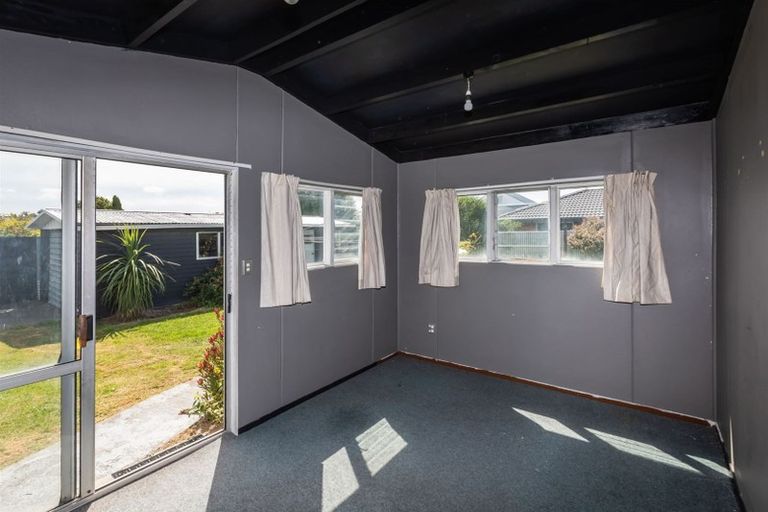 Photo of property in 86 Blankney Street, Hornby, Christchurch, 8042