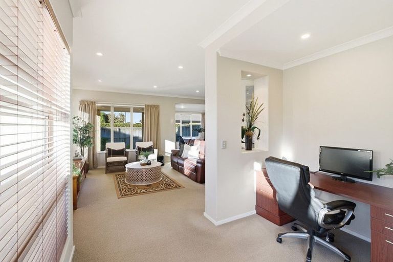 Photo of property in 25 Applefield Court, Northwood, Christchurch, 8051