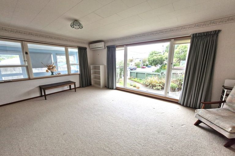 Photo of property in 15 Cook Street, Karori, Wellington, 6012