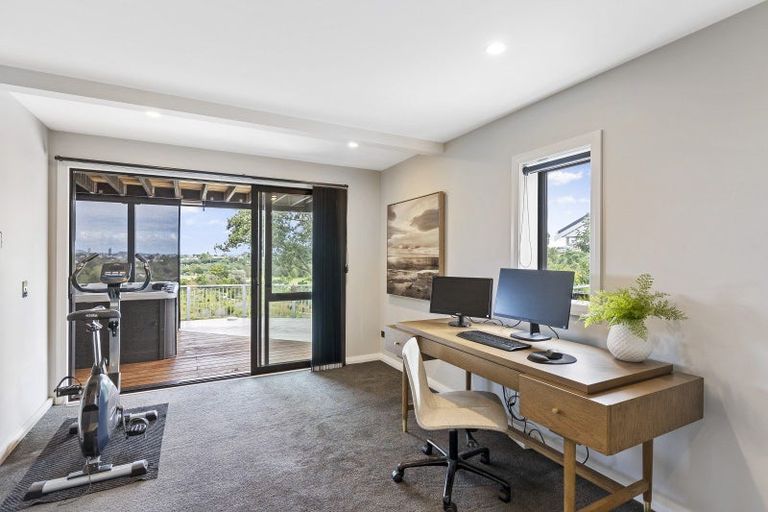 Photo of property in 99 Exmouth Road, Northcote, Auckland, 0627