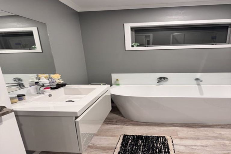 Photo of property in 23 Te Ara O Roimata, Wainuiomata, Lower Hutt, 5014