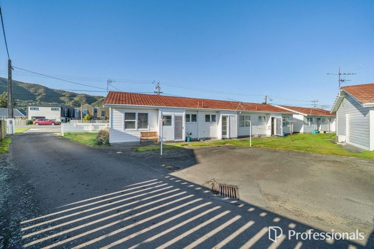 Photo of property in 1/1079 High Street, Taita, Lower Hutt, 5011