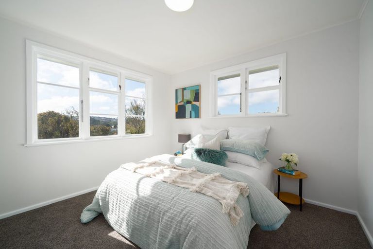Photo of property in 35 Gloucester Street, Cannons Creek, Porirua, 5024