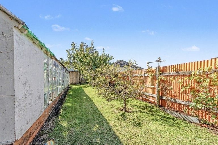 Photo of property in 14 Toi Street, Tawhero, Whanganui, 4501