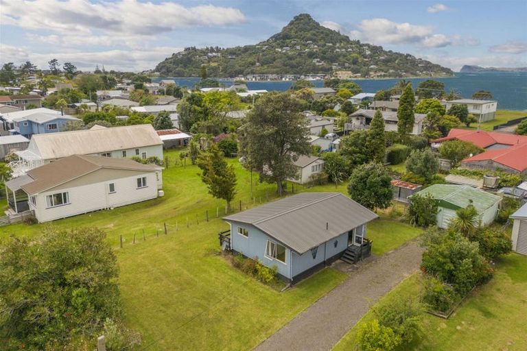 Photo of property in 27 Hornsea Road, Tairua, 3508