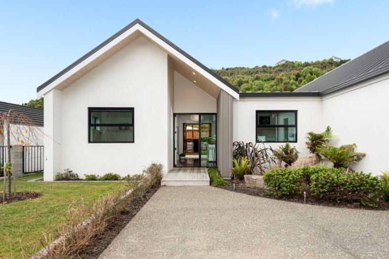 Photo of property in 287 Lakes Boulevard, Pyes Pa, Tauranga, 3112