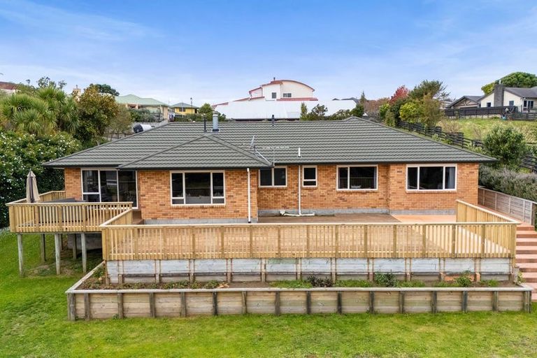 Photo of property in 6c Highfield Place, Highlands Park, New Plymouth, 4312