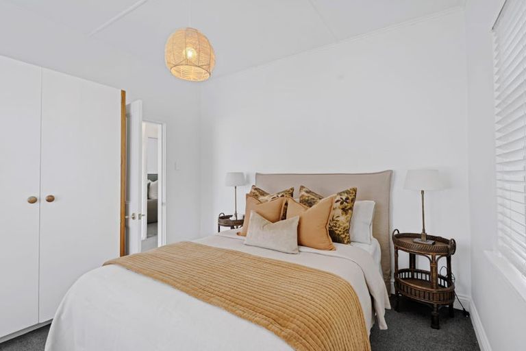 Photo of property in 131 Lemon Street, New Plymouth, 4312