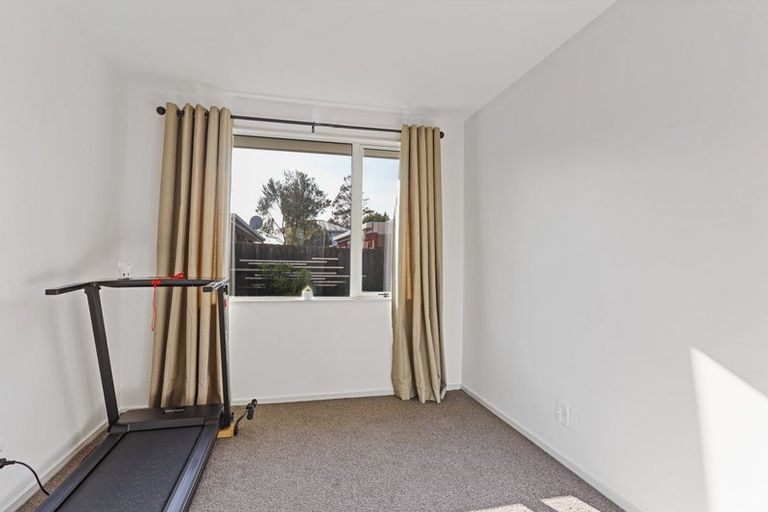 Photo of property in 1/55 Picton Avenue, Riccarton, Christchurch, 8011