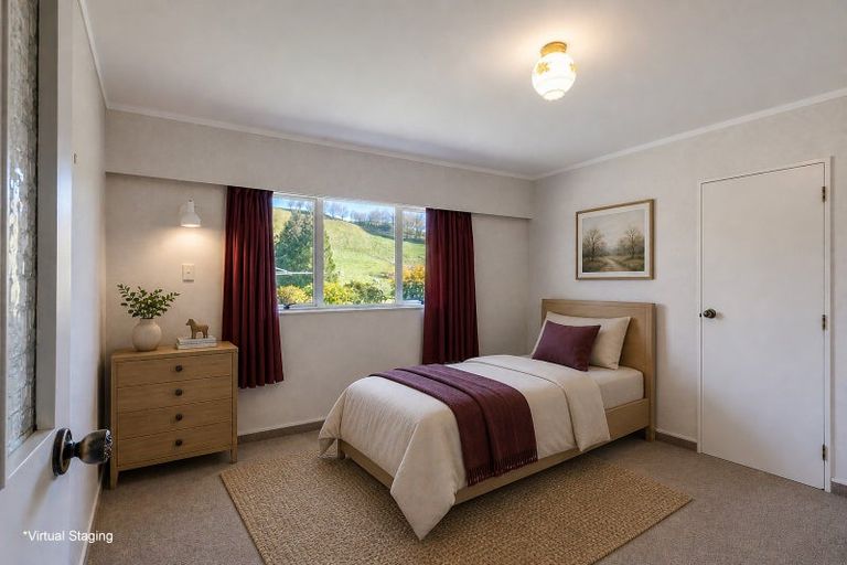 Photo of property in 208 Adelaide Road, Dannevirke, 4930