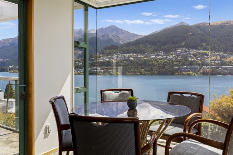 Photo of property in 415 Peninsula Road, Kelvin Heights, Queenstown, 9300