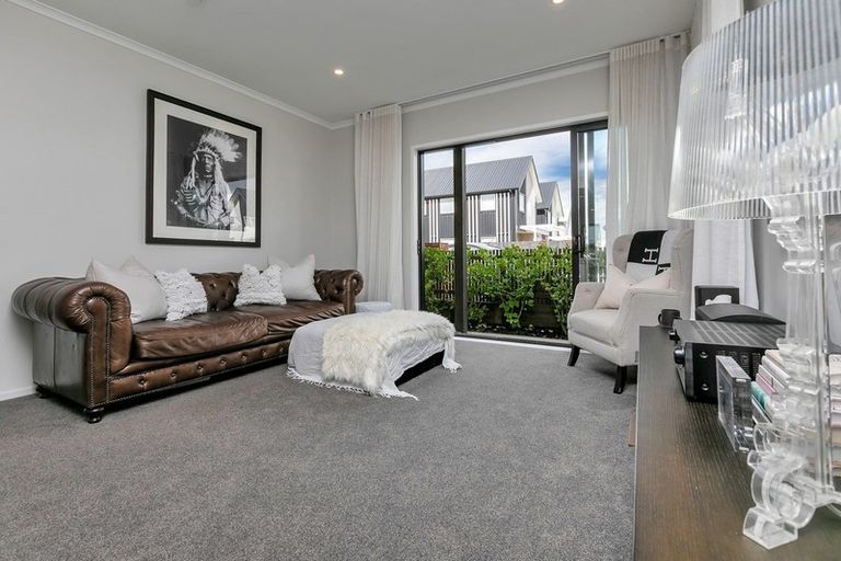 Photo of property in 33 Mapou Road, Hobsonville, Auckland, 0616