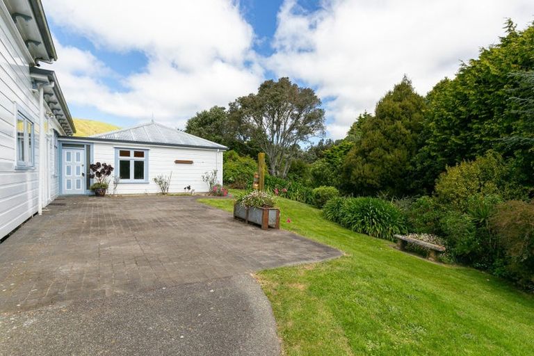 Photo of property in 739 Ohariu Valley Road, Ohariu, Wellington, 6037