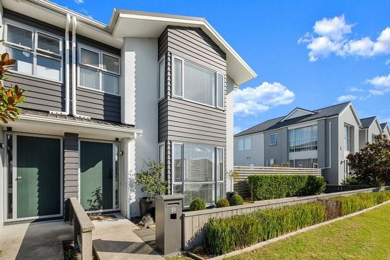 Photo of property in 31 Aviation Street, Takanini, 2112