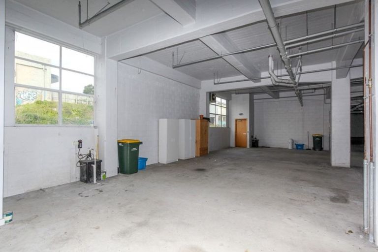 Photo of property in 2/2 Buller Street, New Plymouth, 4310