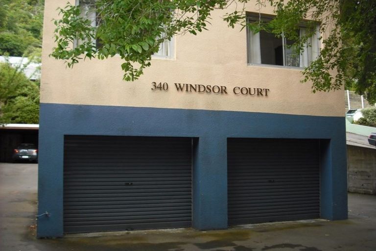 Photo of property in Windsor Court, 340u7 Tinakori Road, Thorndon, Wellington, 6011