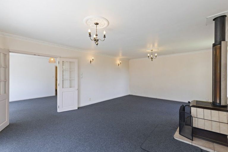 Photo of property in 68 Fernleigh Street, Frankleigh Park, New Plymouth, 4310