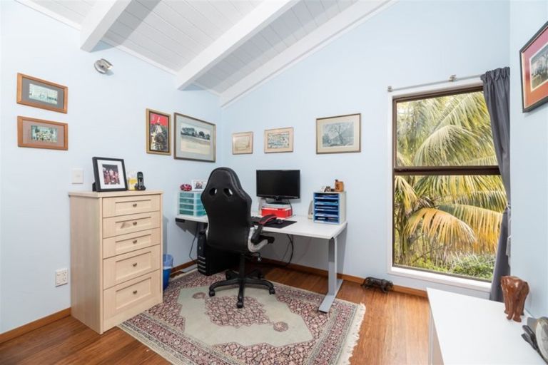 Photo of property in 227a Golf Road, Titirangi, Auckland, 0604