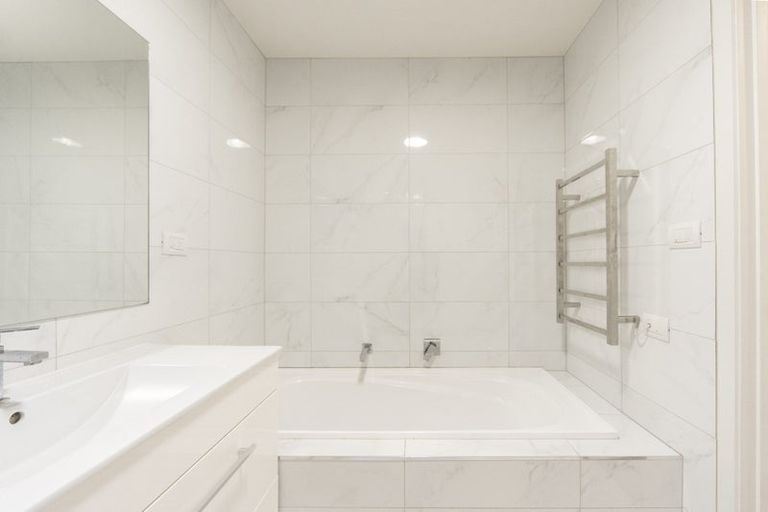Photo of property in 1/13 Crosher Place, Silverdale, Hamilton, 3216