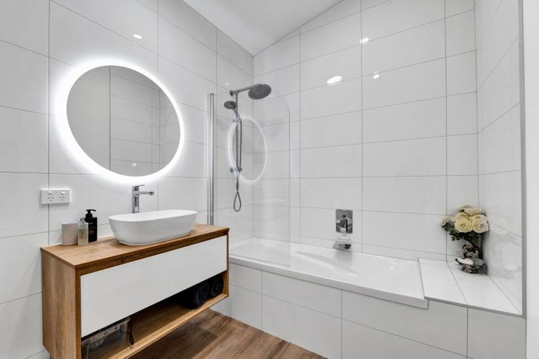 Photo of property in 54 Cloten Road, Stratford, 4332