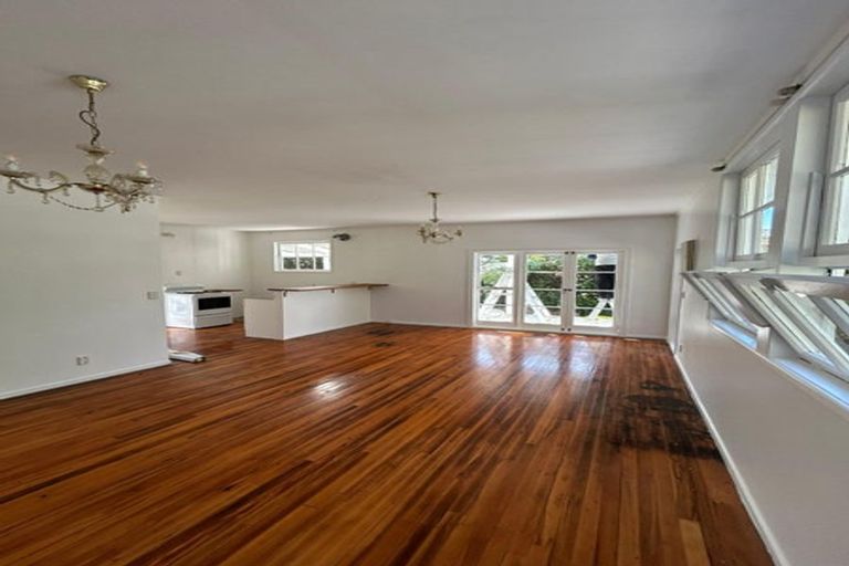 Photo of property in 31 Croft Lane, Riverhead, 0793