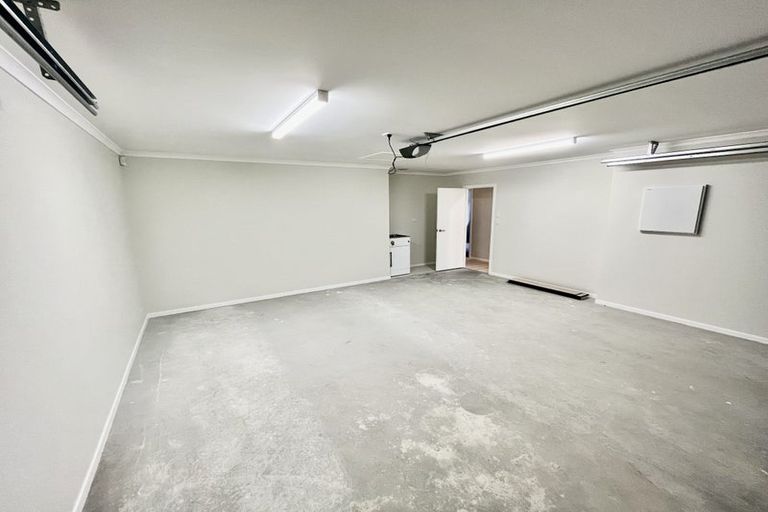 Photo of property in 16 Oderings Place, Huntington, Hamilton, 3210