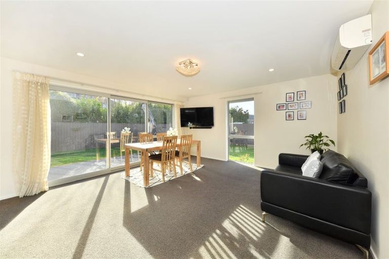 Photo of property in 21 Pistacia Place, Hornby, Christchurch, 8025