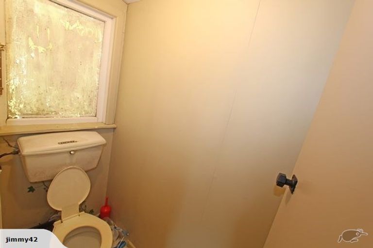 Photo of property in 693 Castle Street, North Dunedin, Dunedin, 9016