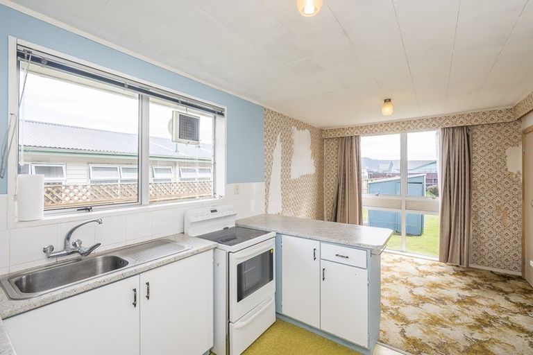 Photo of property in 69 Gray Avenue, Paraparaumu Beach, Paraparaumu, 5032