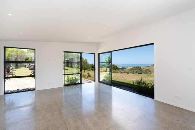 Photo of property in 1995 Waimarama Road, Waimarama, Havelock North, 4294