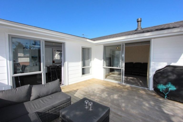 Photo of property in 38 Rewa Street, Inglewood, 4330